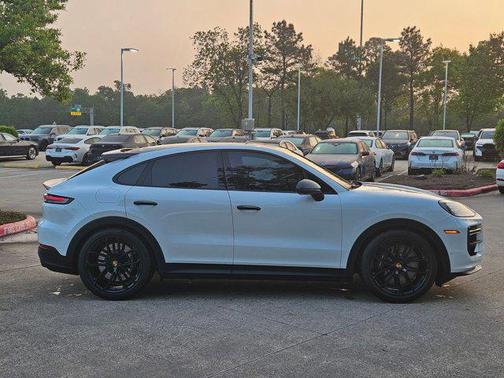 2025 Porsche Cayenne Turbo GT