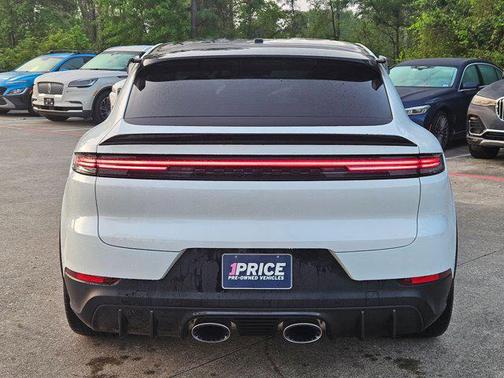 2025 Porsche Cayenne Turbo GT
