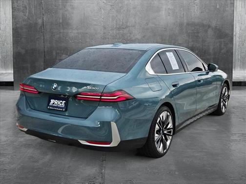 2024 BMW 530 i