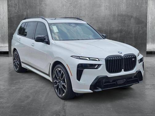 2026 BMW X7 M60i