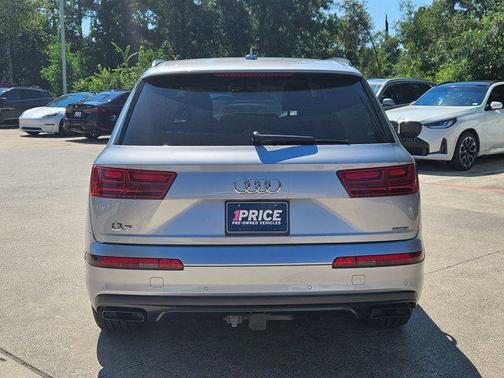 2019 Audi Q7 55 Prestige