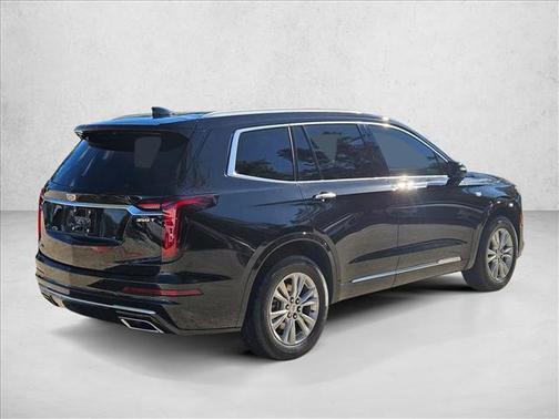 2023 Cadillac XT6 Luxury FWD