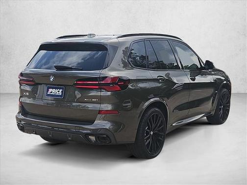 Manhattan Green Metallic 2026 BMW X5 xDrive40i