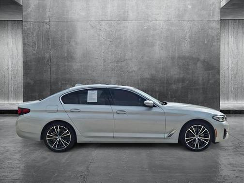 2023 BMW 540 i