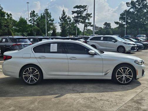 2023 BMW 540 i