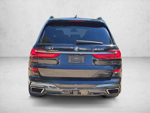 2020 BMW X7 M50i