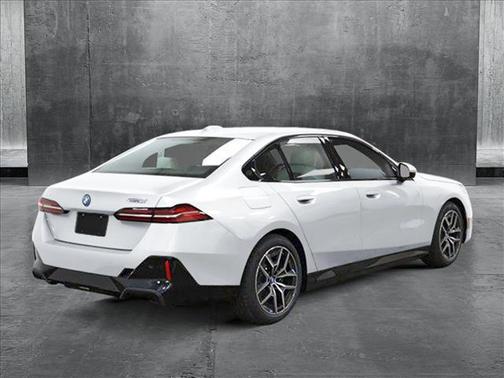 2026 BMW i5 xDrive40