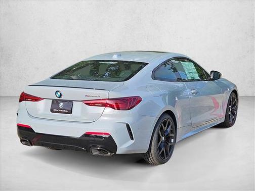 2026 BMW M440 i