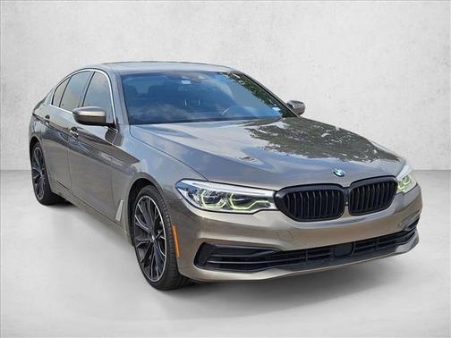 2019 BMW 540 540i