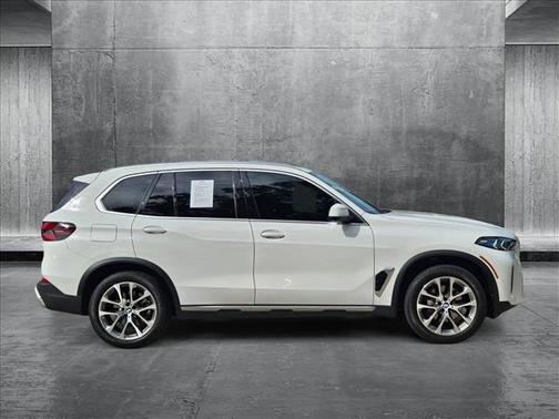 2024 BMW X5 sDrive40i