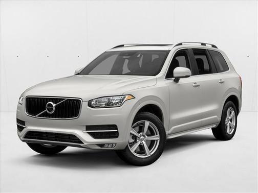 2017 Volvo XC90 T6 Momentum