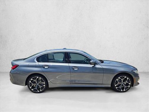 2025 BMW 330 i