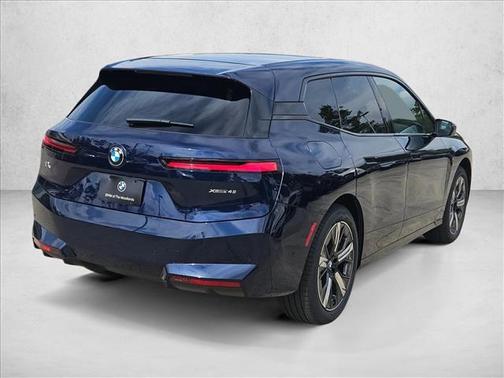 2026 BMW iX xDrive45