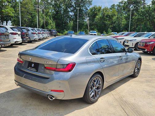 2025 BMW 330 i