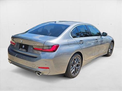 2025 BMW 330 i