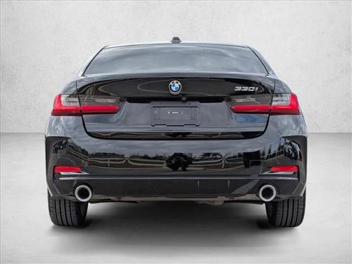 2023 BMW 330 330i