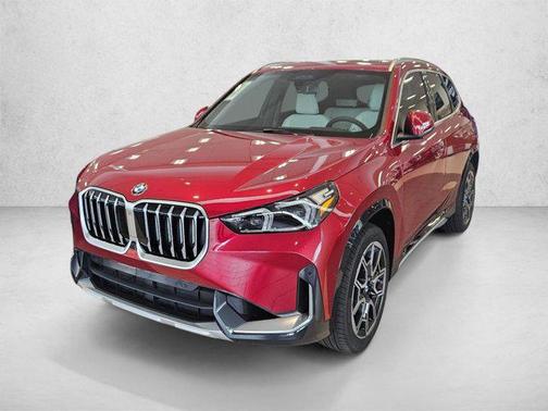 Vegas Red Metallic 2026 BMW X1 xDrive28i