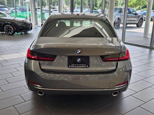 2025 BMW 330 330i Sedan