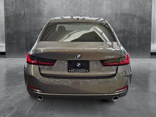 2025 BMW 330 i