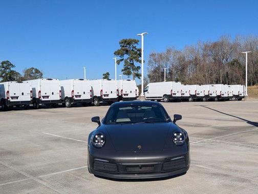 2021 Porsche 911 Carrera