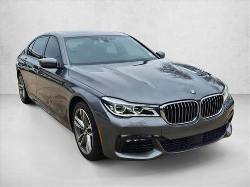 2018 BMW 750 i xDrive