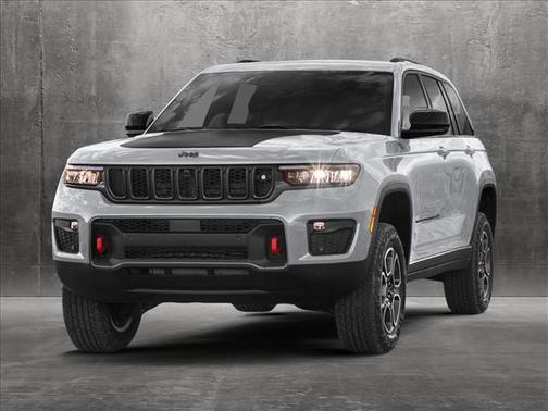 2023 Jeep Grand Cherokee Summit