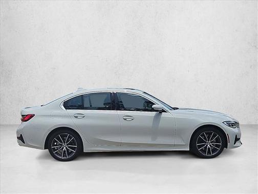 Alpine White 2021 BMW 330 330i