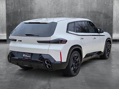 2025 BMW XM Sports Activity Vehicle