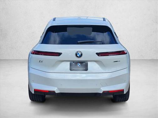 2026 BMW iX xDrive45