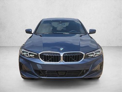 2025 BMW 330 330i Sedan