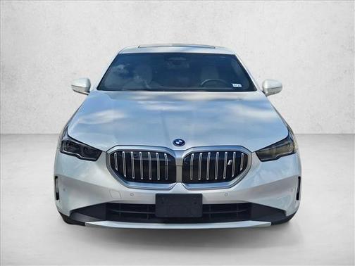 2024 BMW i5 eDrive40