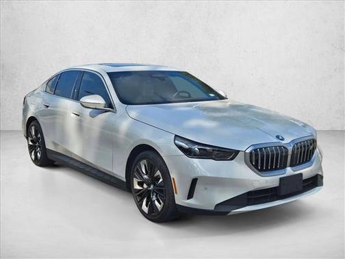 2024 BMW i5 eDrive40