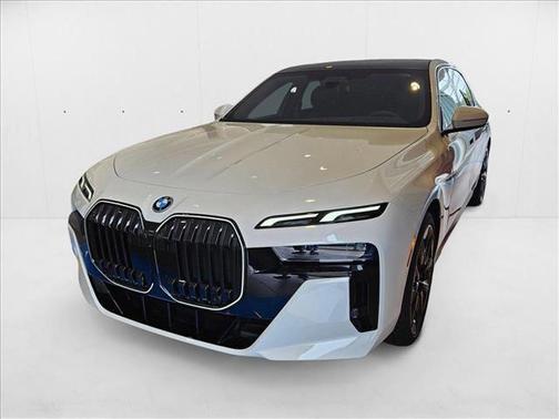 2025 BMW i7 xDrive60