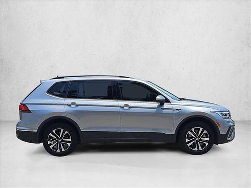 Pyrite Silver Meta 2023 Volkswagen Tiguan 2.0T S