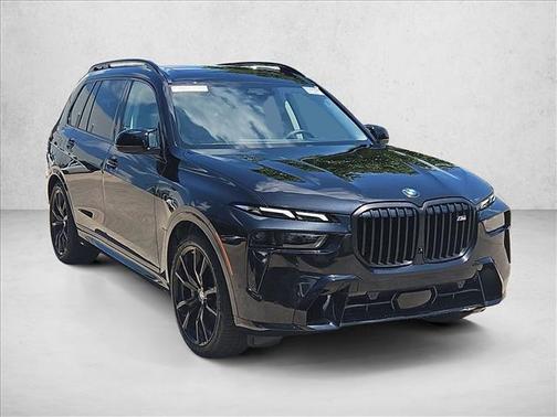 Black 2024 BMW X7 M60i