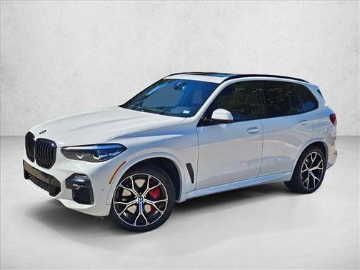 2021 BMW X5 M50i