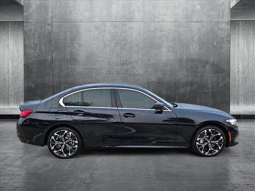 2025 BMW 330 i