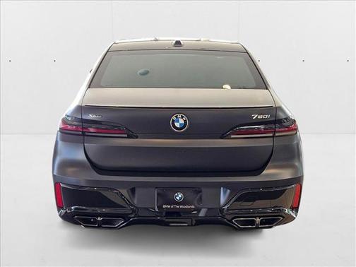 2025 BMW 760 i xDrive