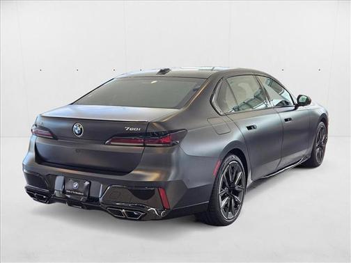 2025 BMW 760 i xDrive