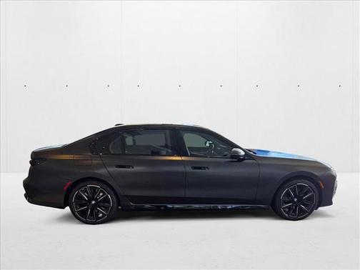 2025 BMW 760 i xDrive