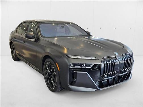 2025 BMW 760 i xDrive