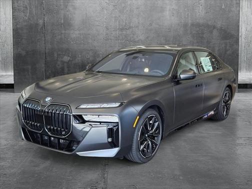 2025 BMW 760 i xDrive