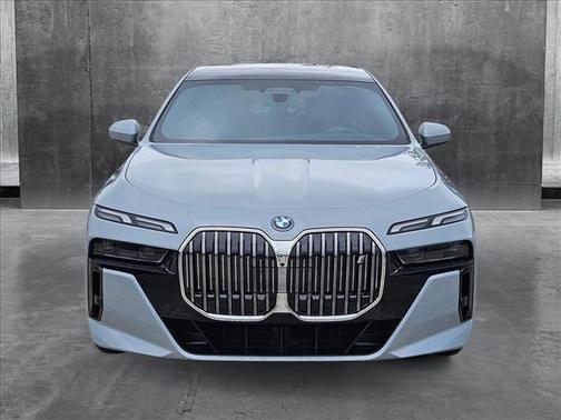 2025 BMW i7 eDrive50