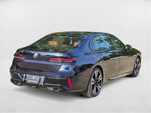 2025 BMW 760 i xDrive
