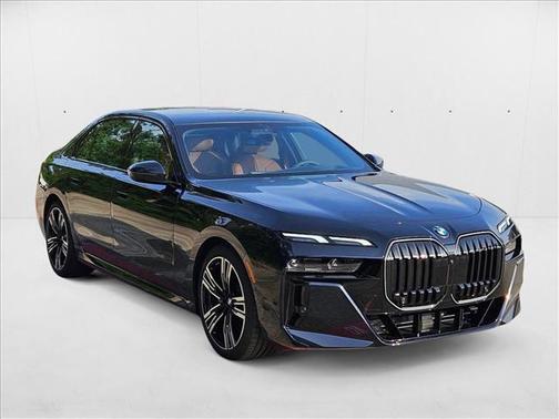 2025 BMW 760 i xDrive
