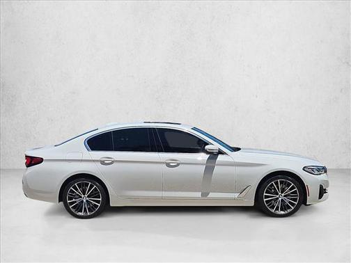 Alpine White 2023 BMW 530 i