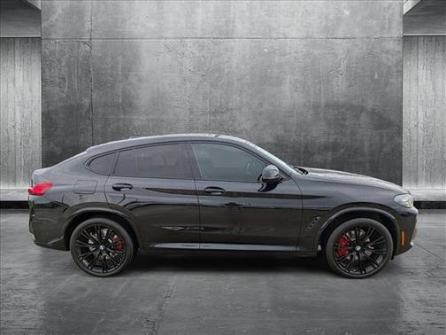2024 BMW X4 M40i