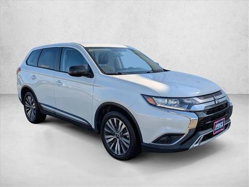 2019 Mitsubishi Outlander ES
