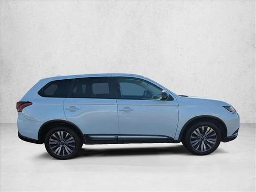 2019 Mitsubishi Outlander ES