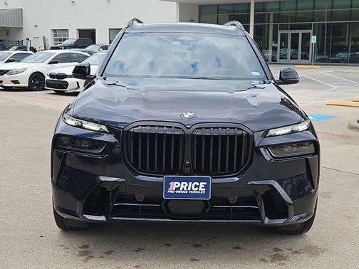 Carbon Black Metallic 2024 BMW X7 xDrive40i